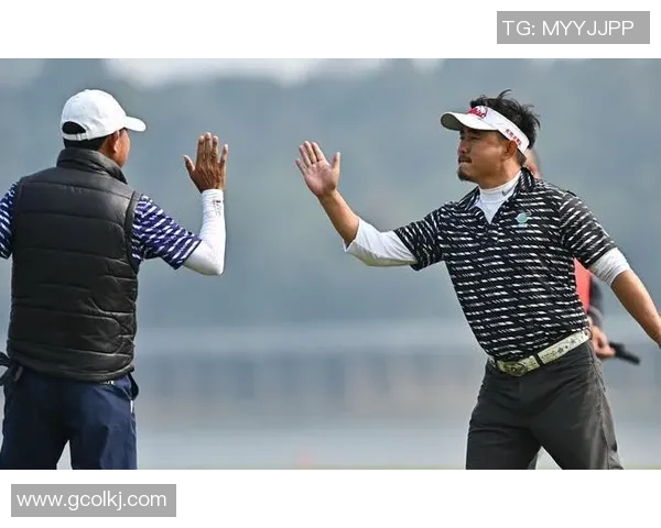 重庆羽毛球队的默契配合与战术探讨助力竞技水平提升